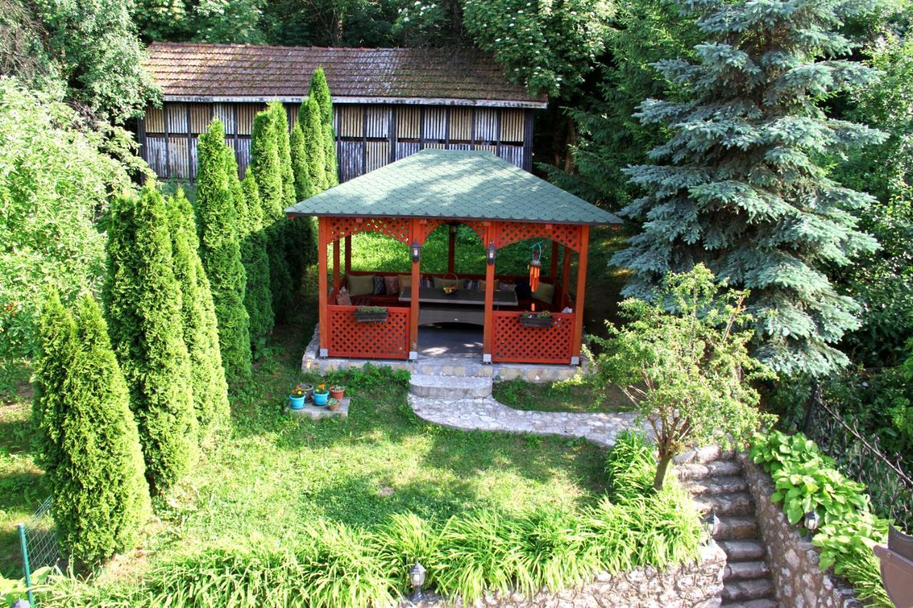 Downtown Green Oasis Apartments Sarajevo Exterior photo