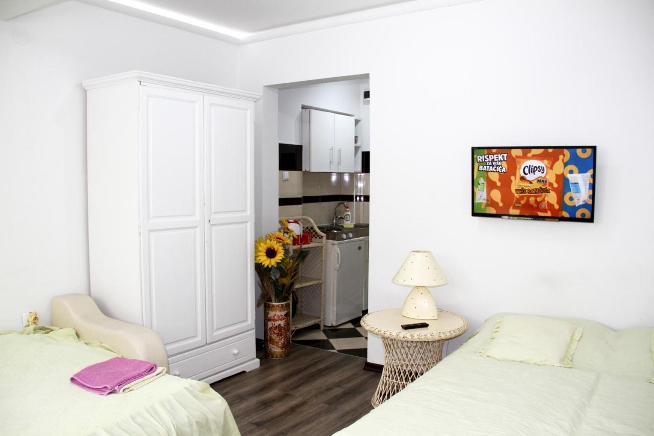 Downtown Green Oasis Apartments Sarajevo Exterior photo