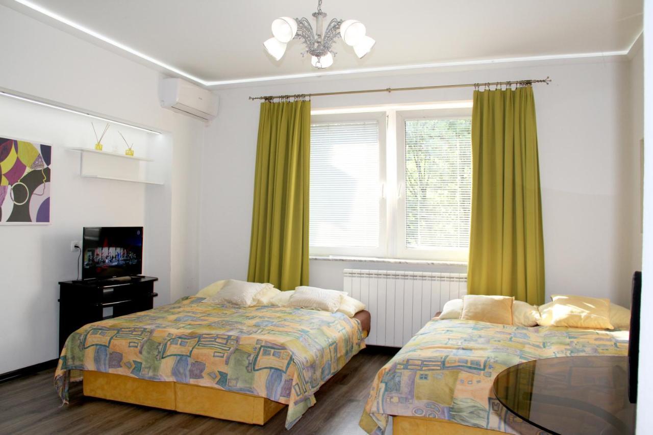 Downtown Green Oasis Apartments Sarajevo Exterior photo